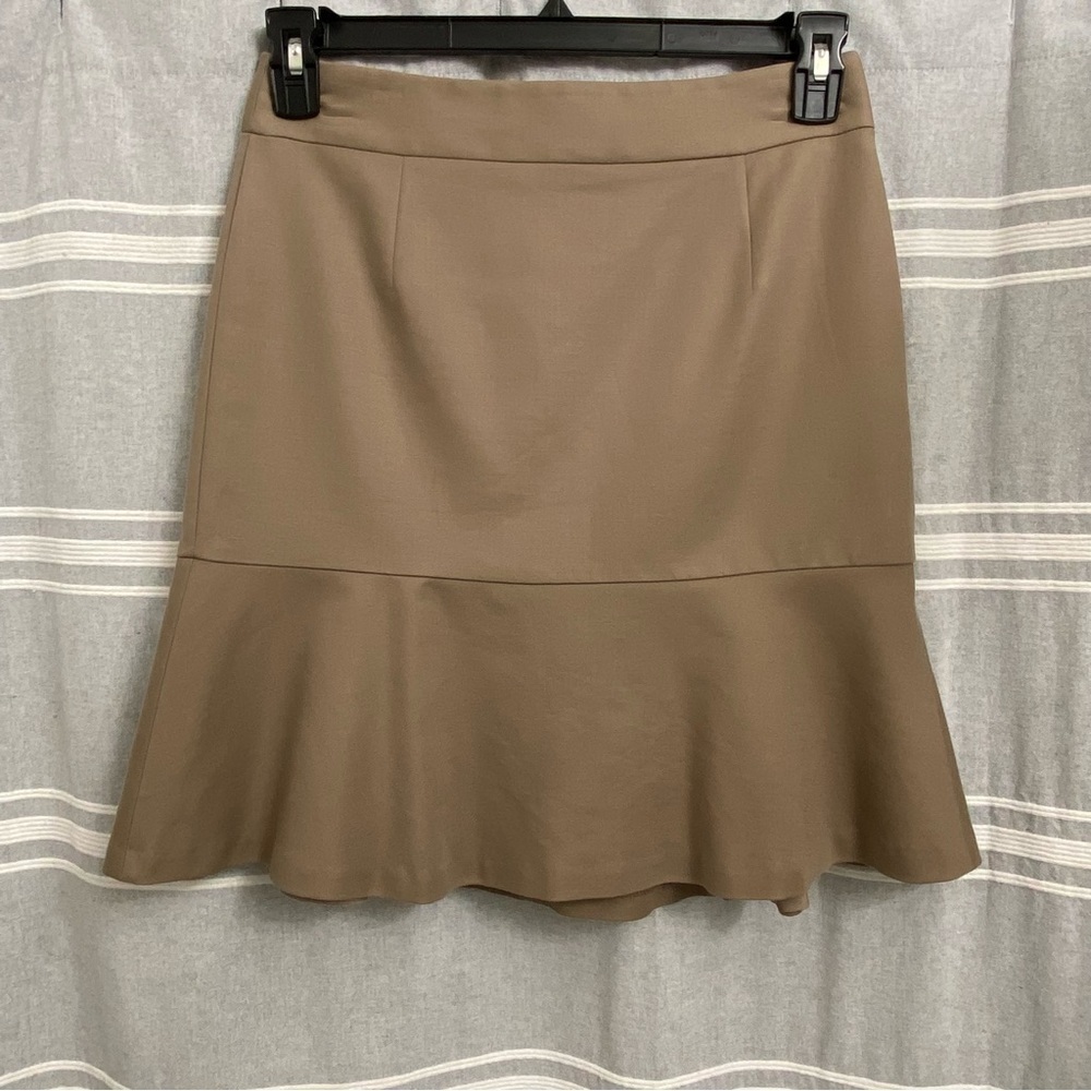 BANANA REPUBLIC / Flounced Skirt Size 4